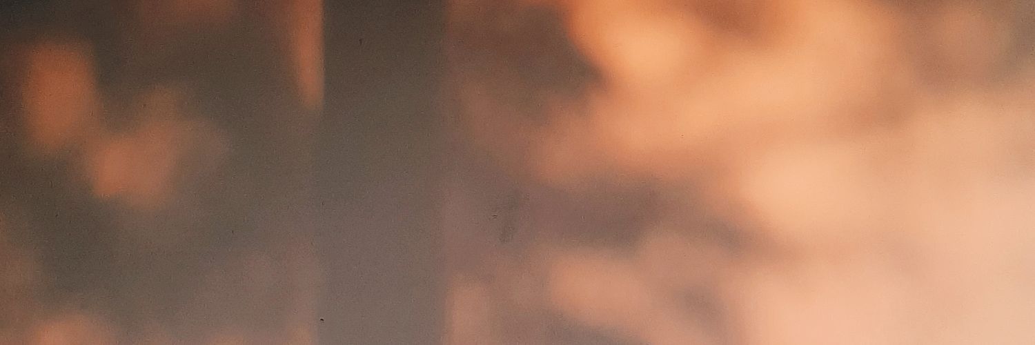 riineffable's profile banner image