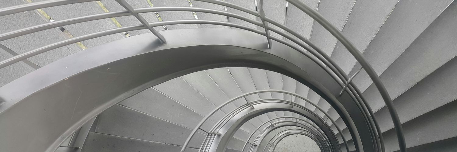 viczapata's profile banner image