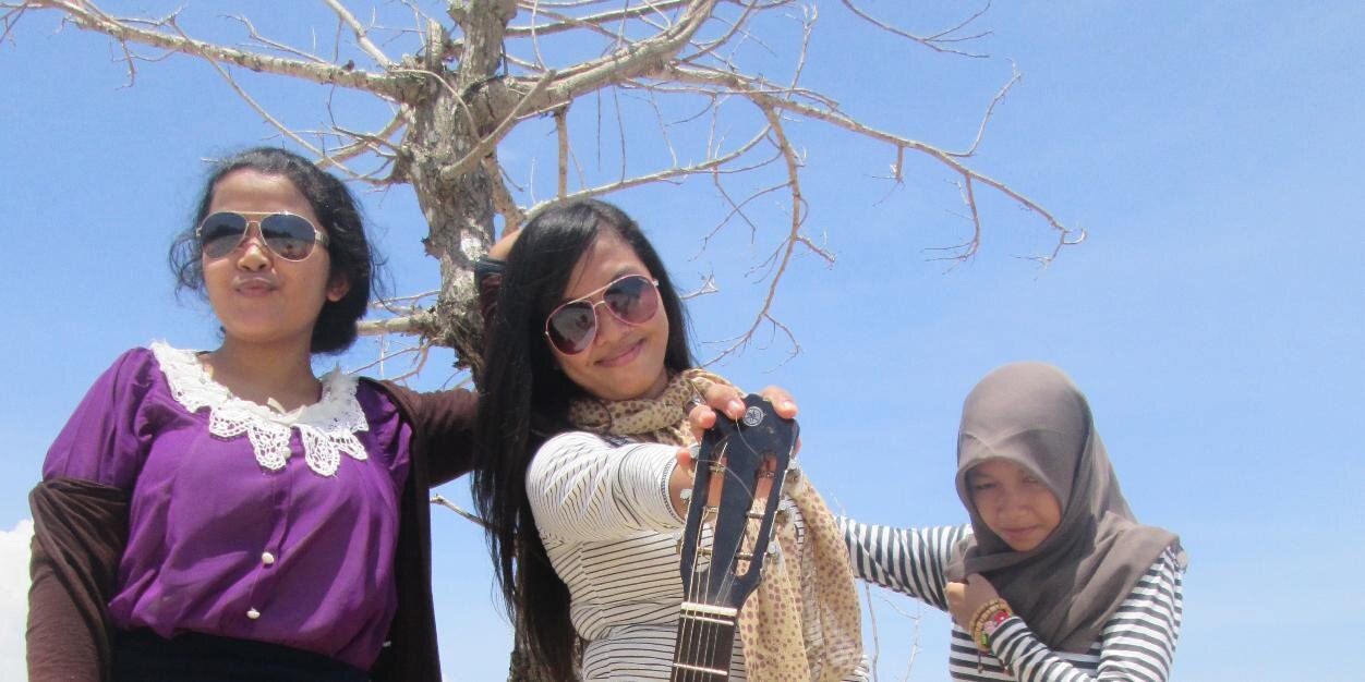 mayaarilestari's profile banner image