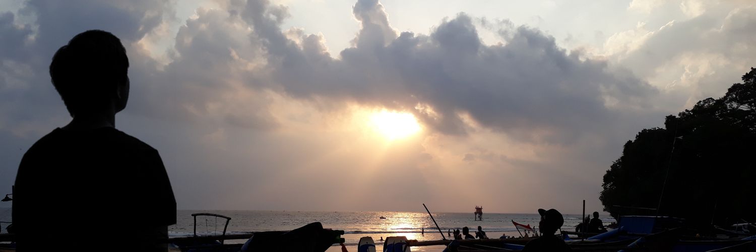 Tidak pernah pergi  banner