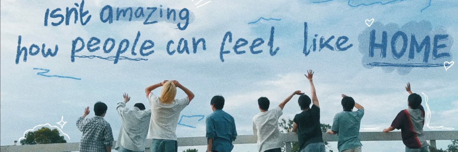 Chloekee's profile banner image