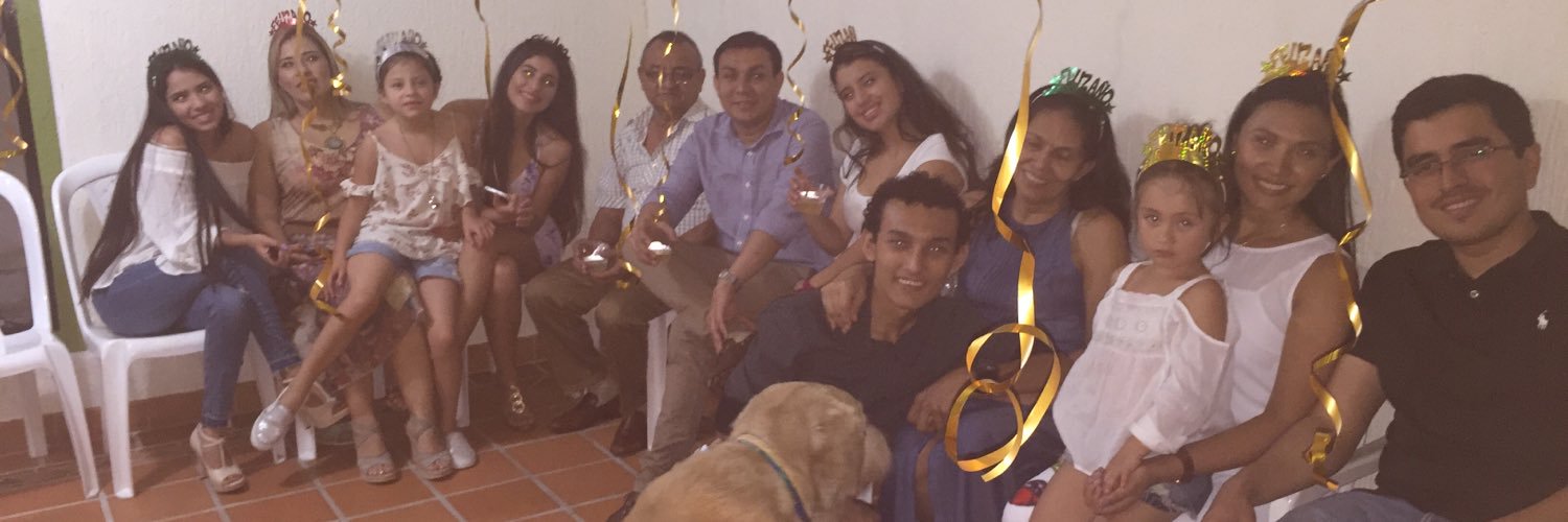 idaniramirez's profile banner image