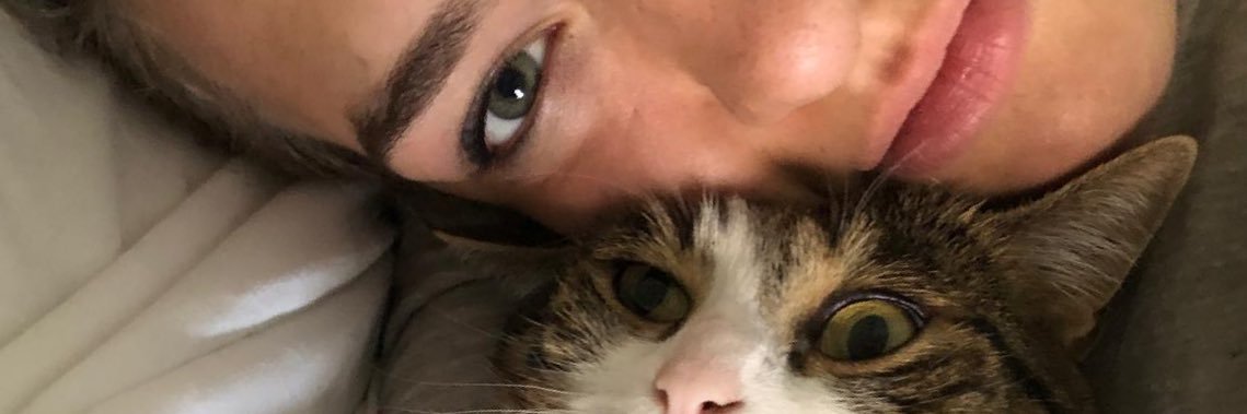 ella_ga's profile banner image