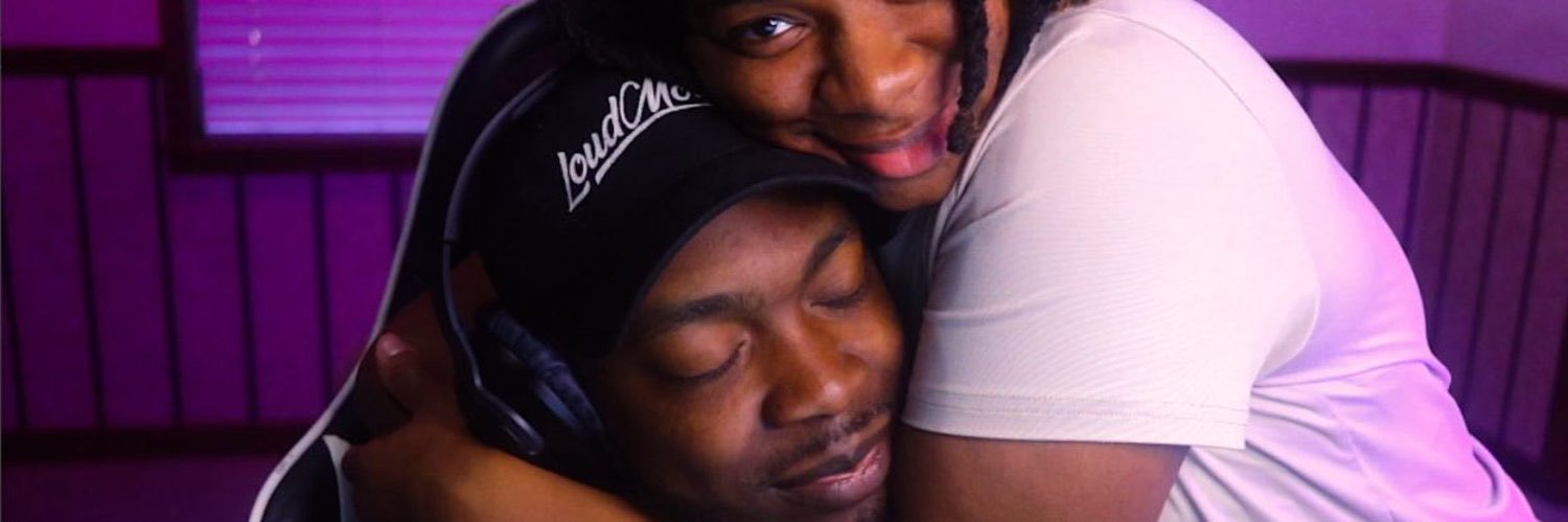 miadeajha's profile banner image