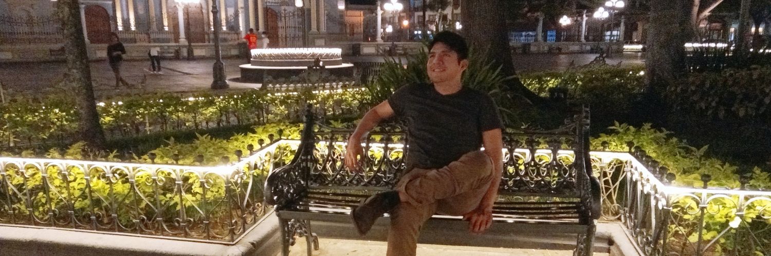 DanSlzar's profile banner image