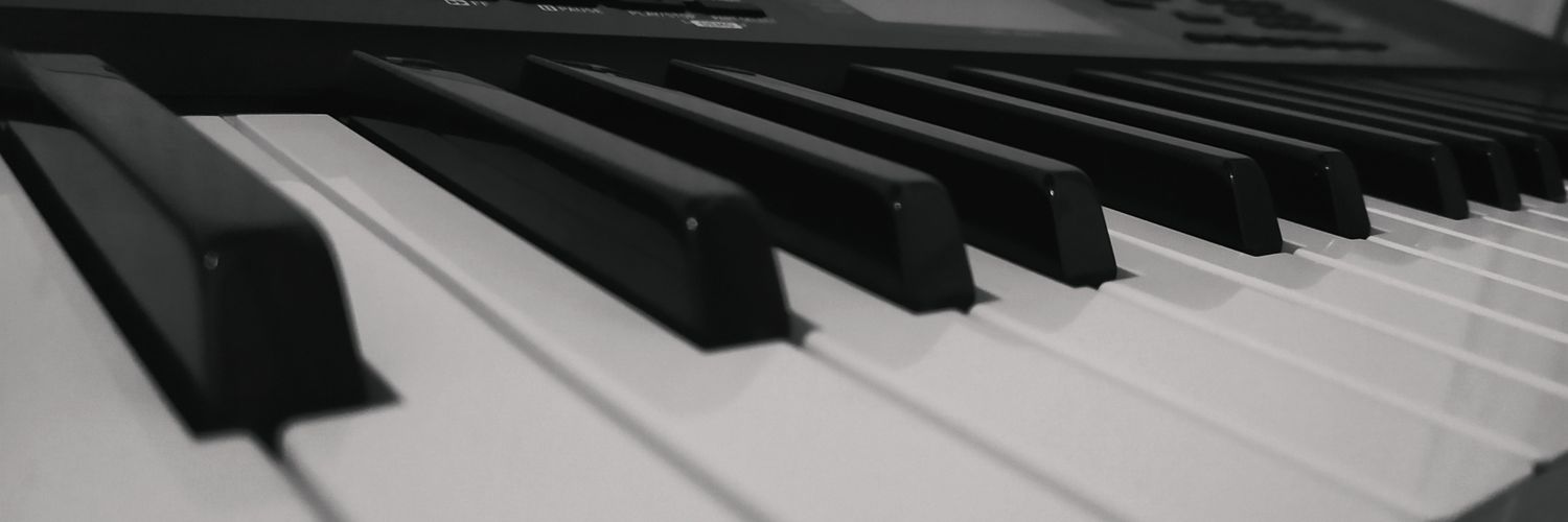 lucasnlma's profile banner image
