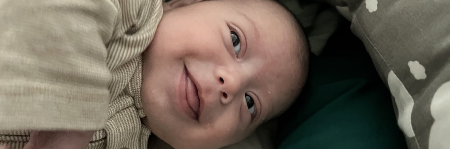 taanyx3's profile banner image
