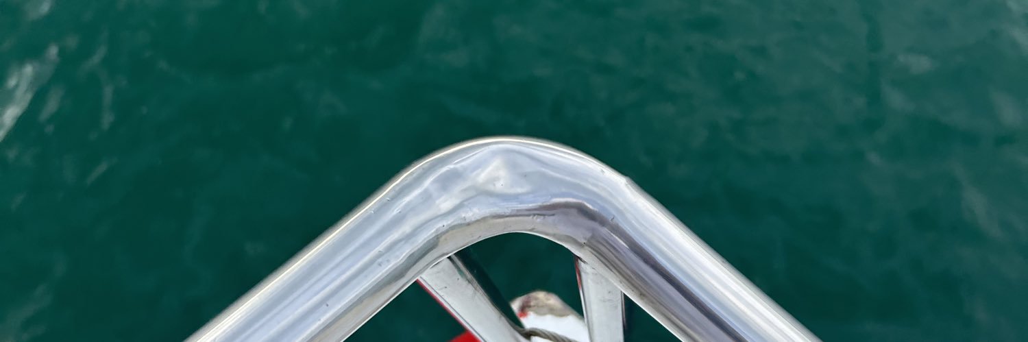 uhhm1r's profile banner image