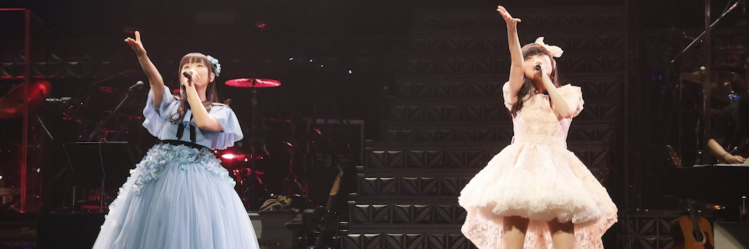 d_ke's profile banner image