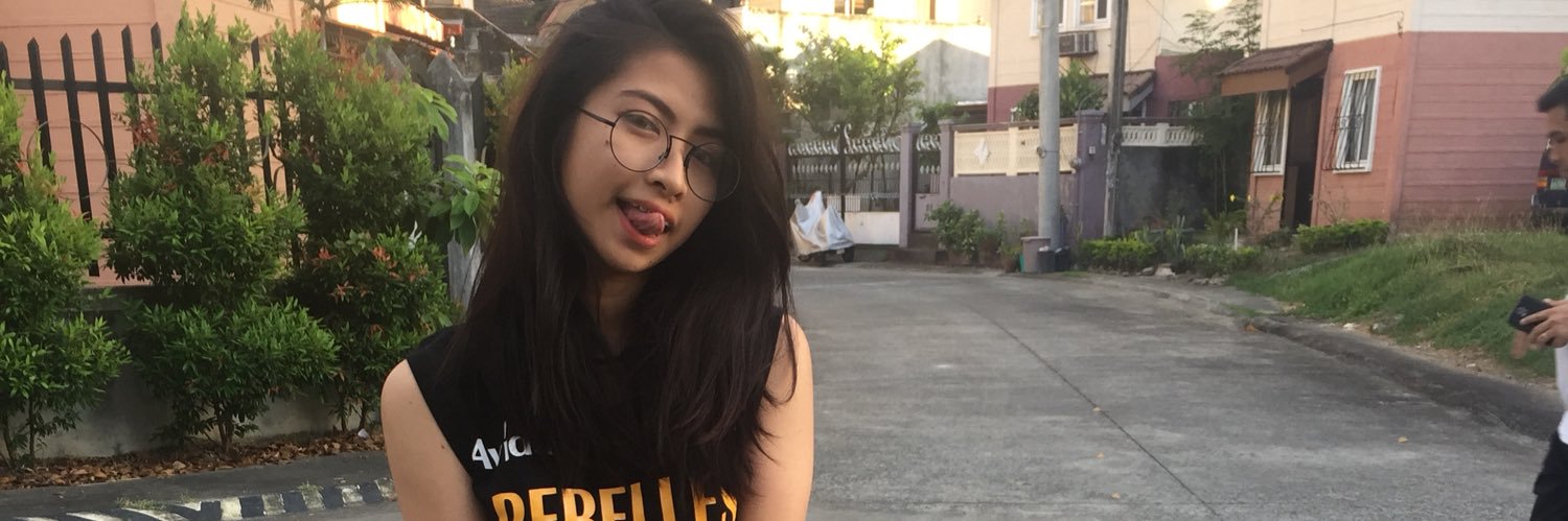 micoooreyes's profile banner image