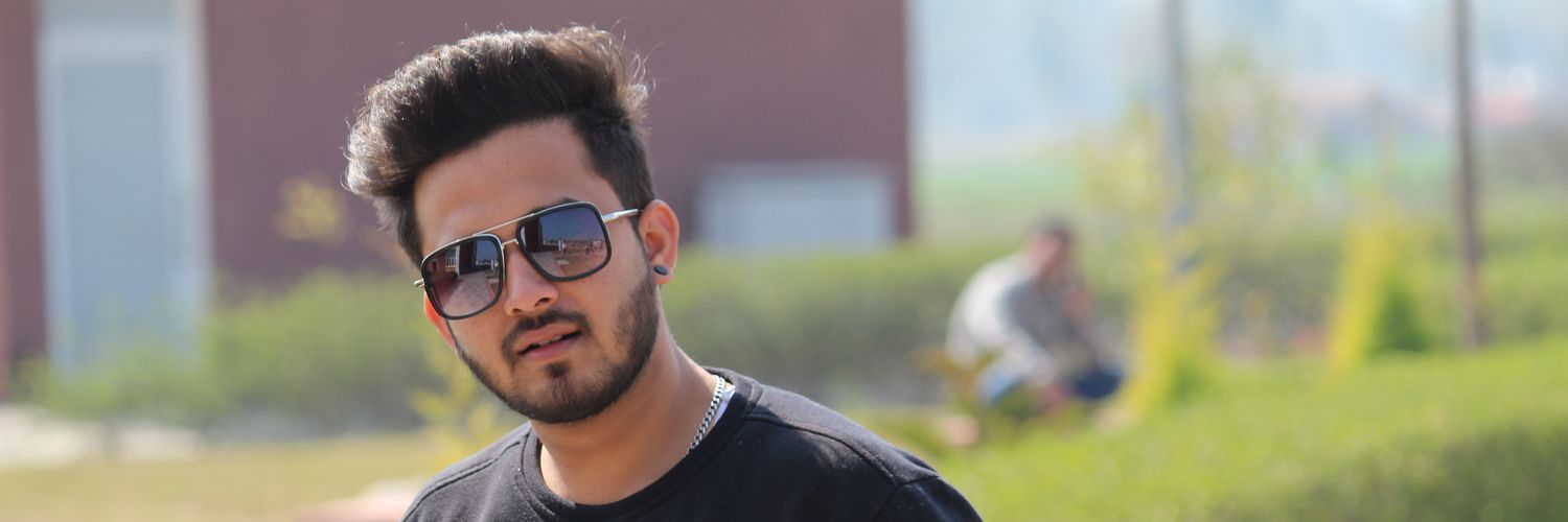 ReallyKaran's profile banner image