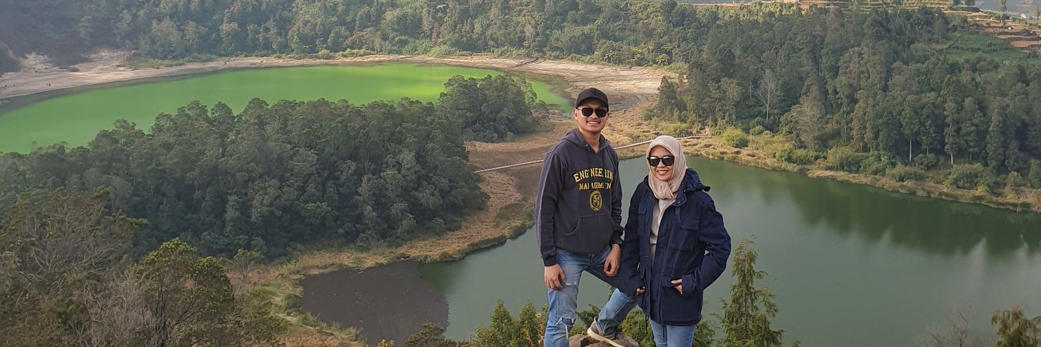 omalif's profile banner image