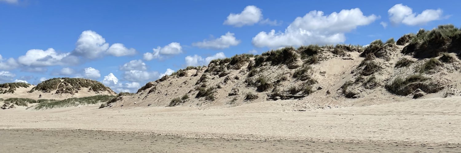 Evelyne Debeckker banner