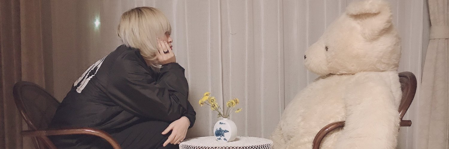 you__0's profile banner image