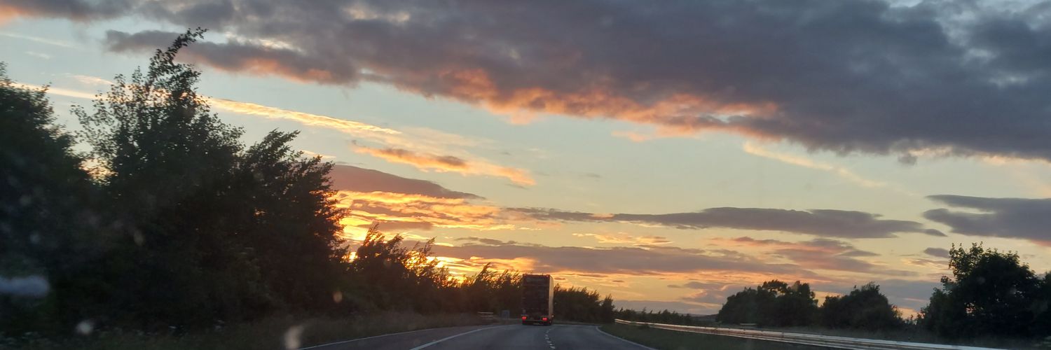 Moumita (Chakraborty) Srivastava banner