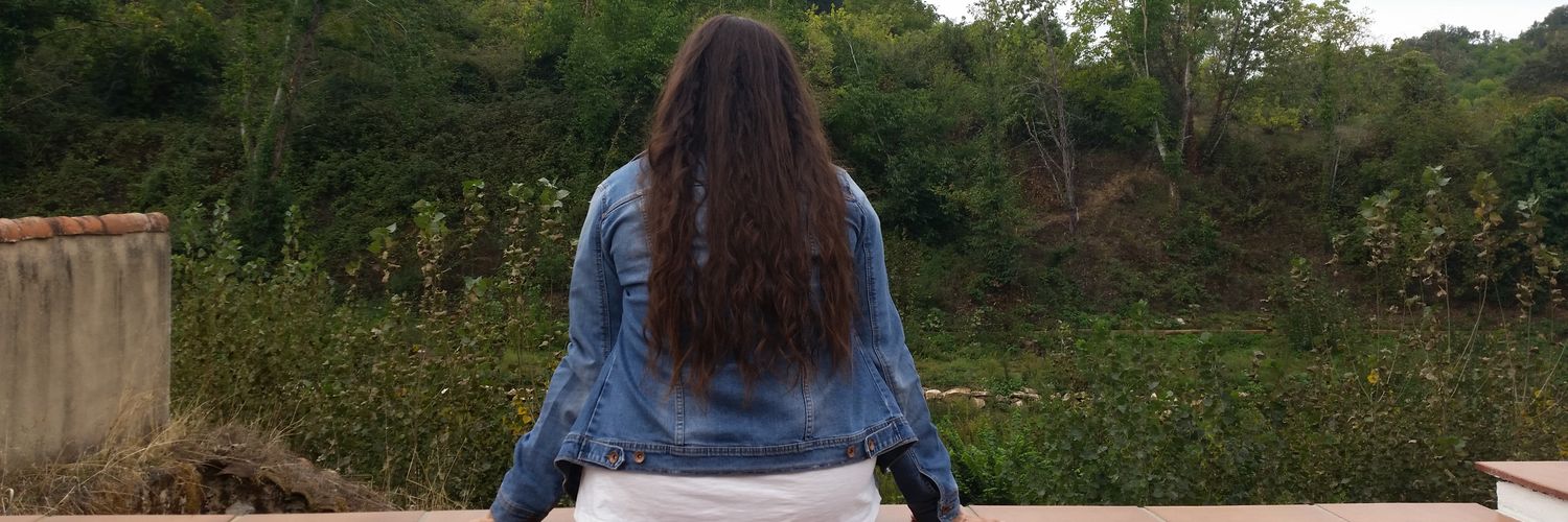 LauraAlcPer's profile banner image
