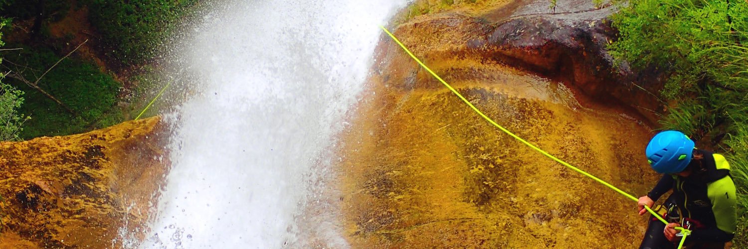 YesWeCanyon's profile banner image