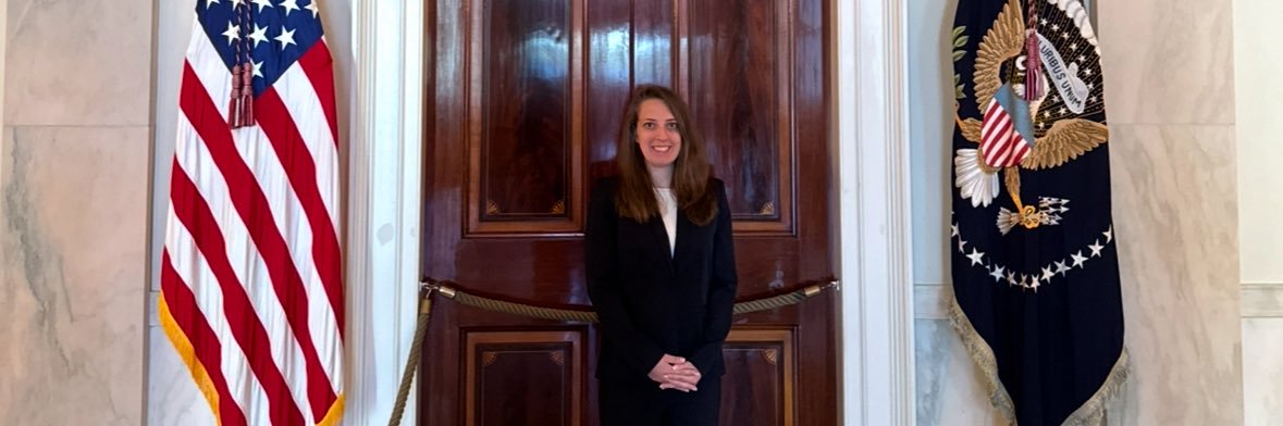 Dr. Lindsay Gooditis banner