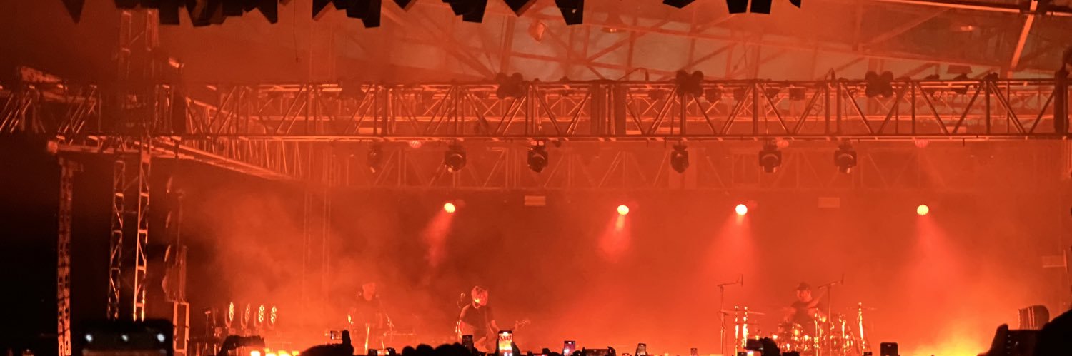 Alexis Huja 🦖 banner