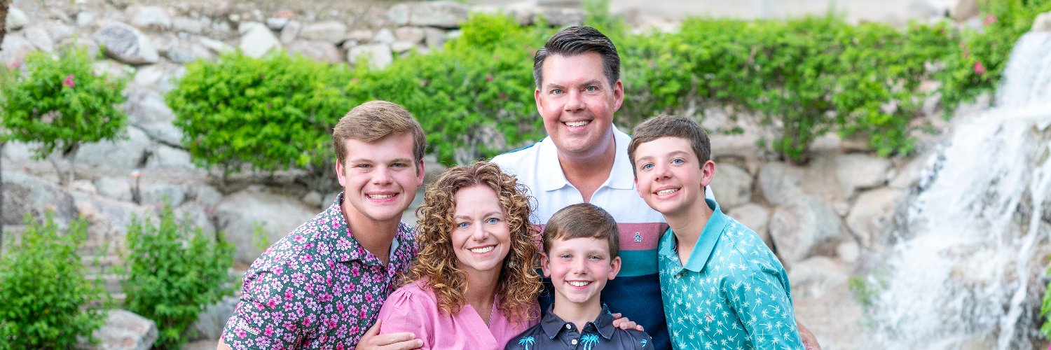 DaveRobertsLIVE's profile banner image