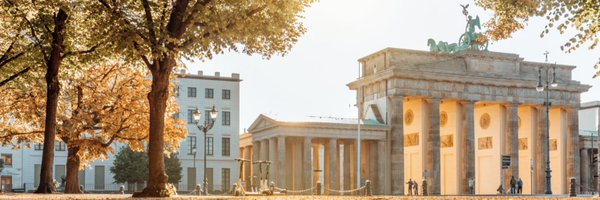 AnneKoenig_ Profile Banner