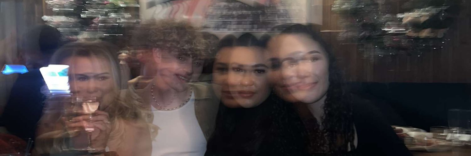 ellielarkinx's profile banner image