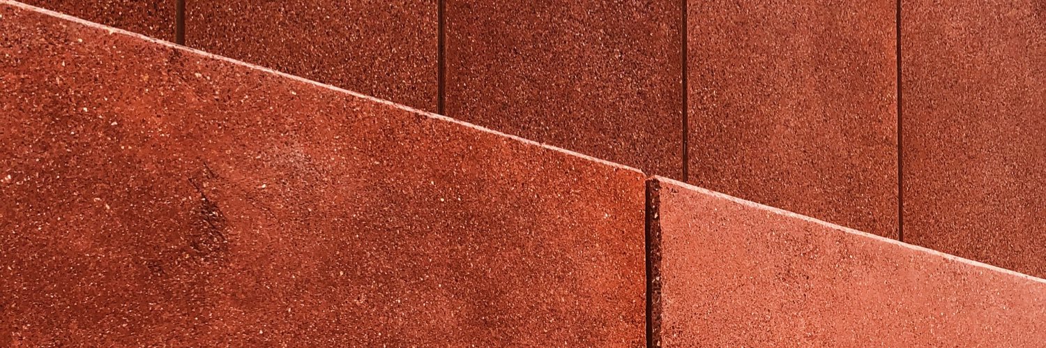 lizabethread's profile banner image