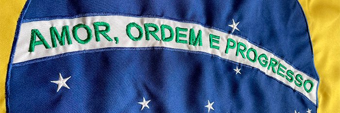 carolneris's profile banner image