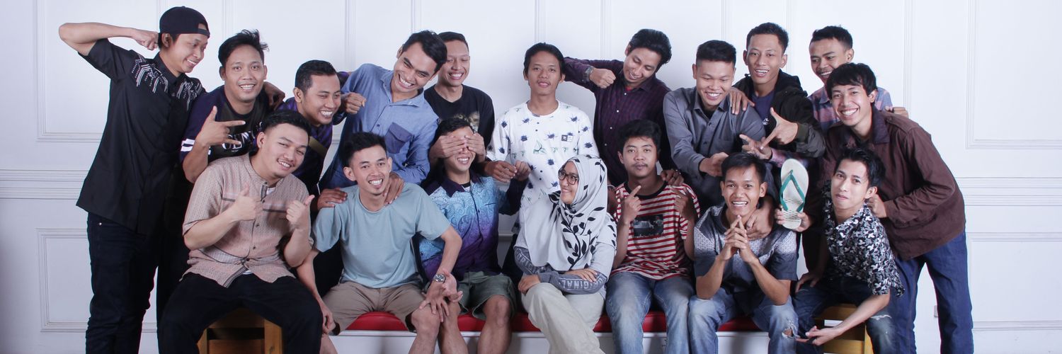locoboy09's profile banner image