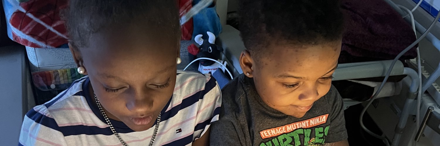 lifewithayannaa.🖤 banner