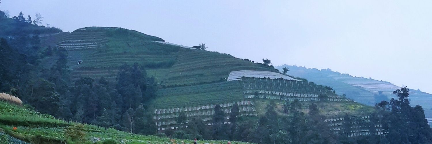 agustmujab's profile banner image