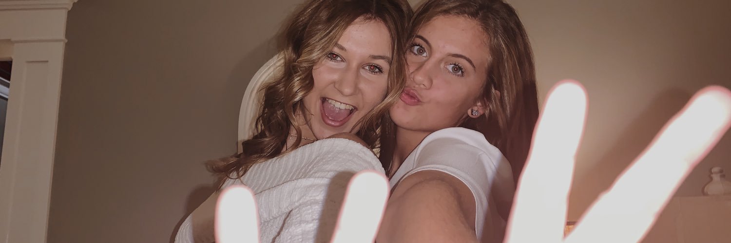 lexilmorris's profile banner image