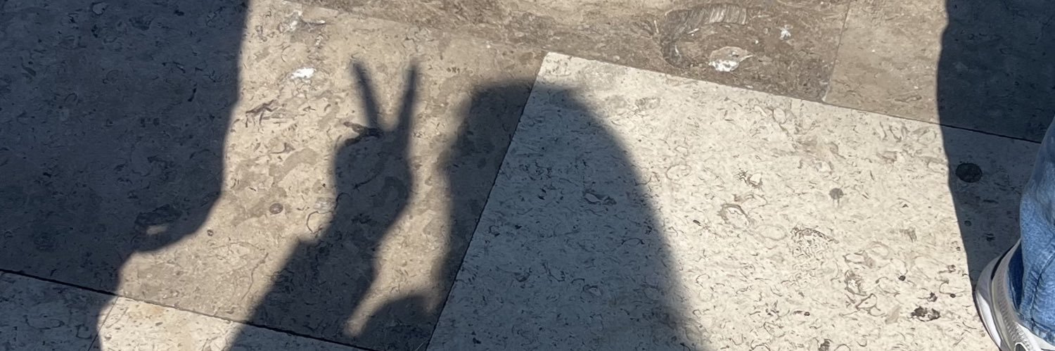 sheilalangee's profile banner image