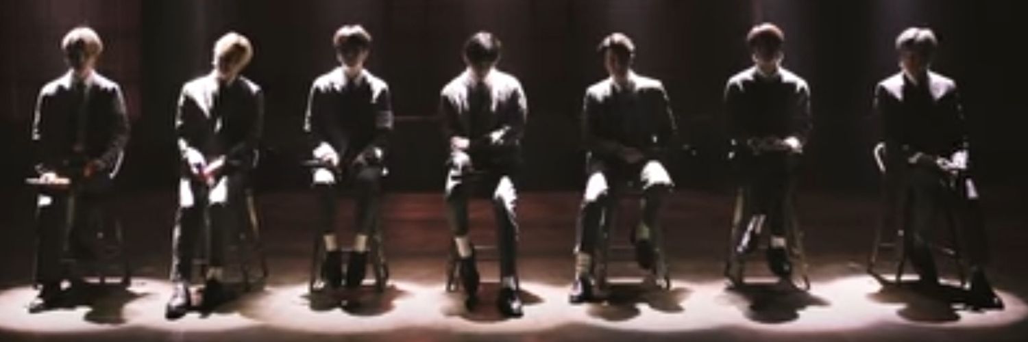 V banner