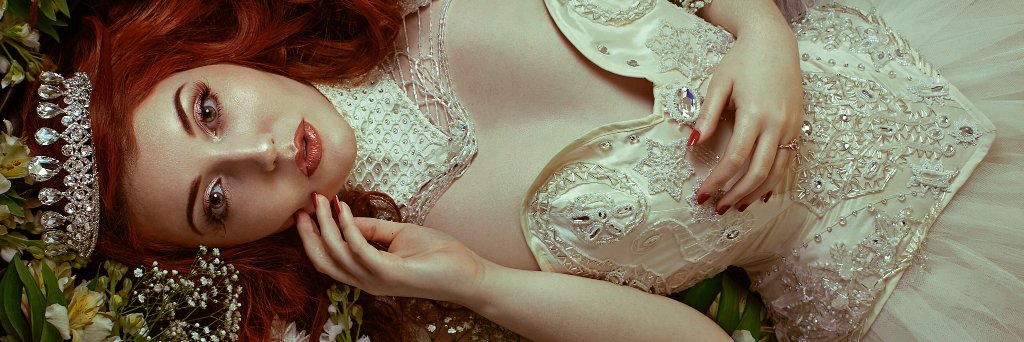 LaurelleFox's profile banner image