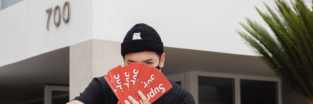 zuently's profile banner image