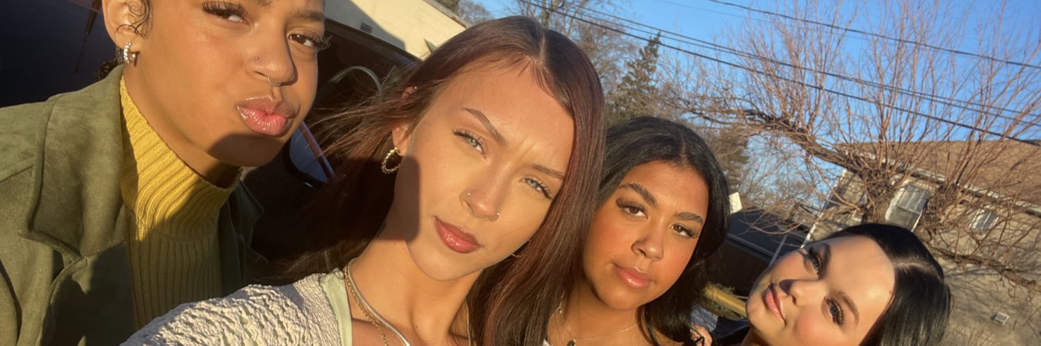 _haileycrahan's profile banner image