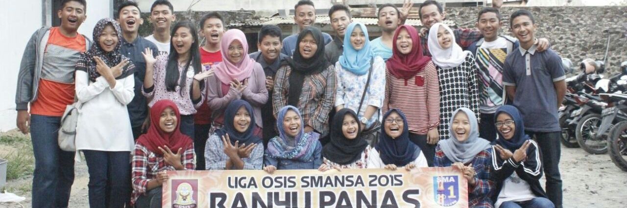 dewianggitass's profile banner image