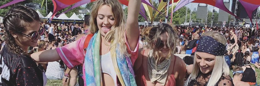 ariellemiras's profile banner image