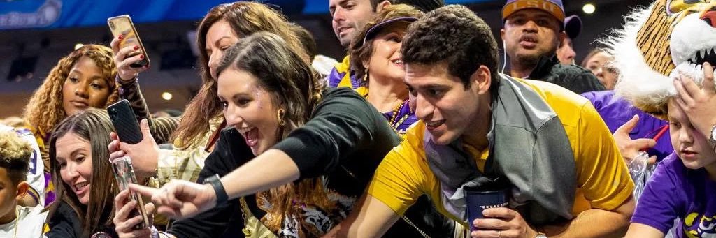itskwess's profile banner image