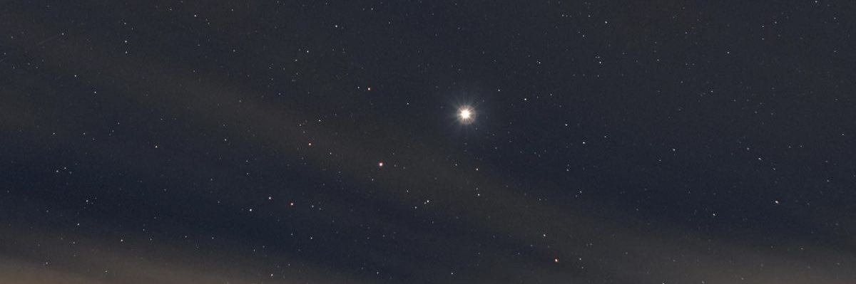 ۟ banner
