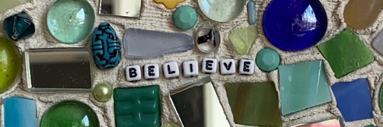 AvieGravey's profile banner image