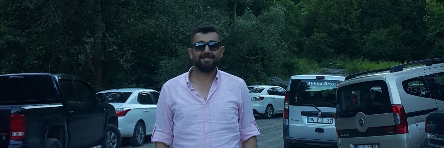 emrhblbl's profile banner image