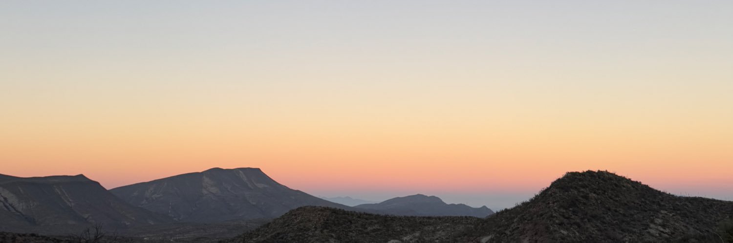 Raquelalfarof's profile banner image