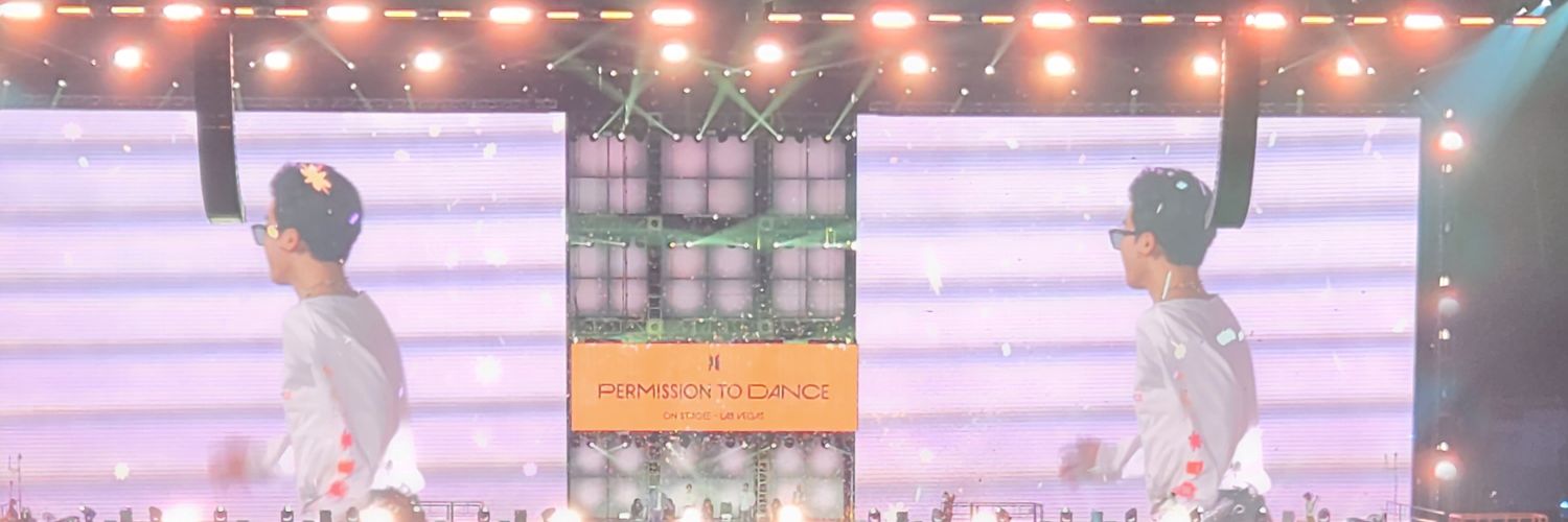 YaileenC15's profile banner image