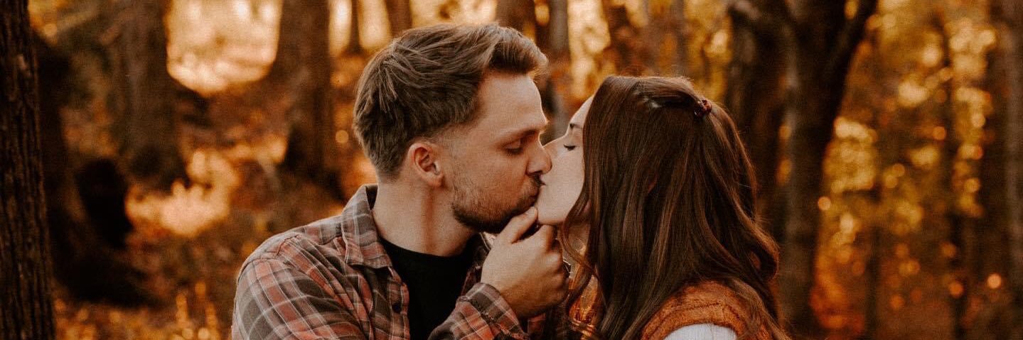 devyn_loren's profile banner image