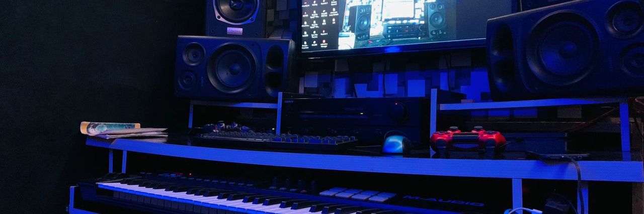mageekal's profile banner image