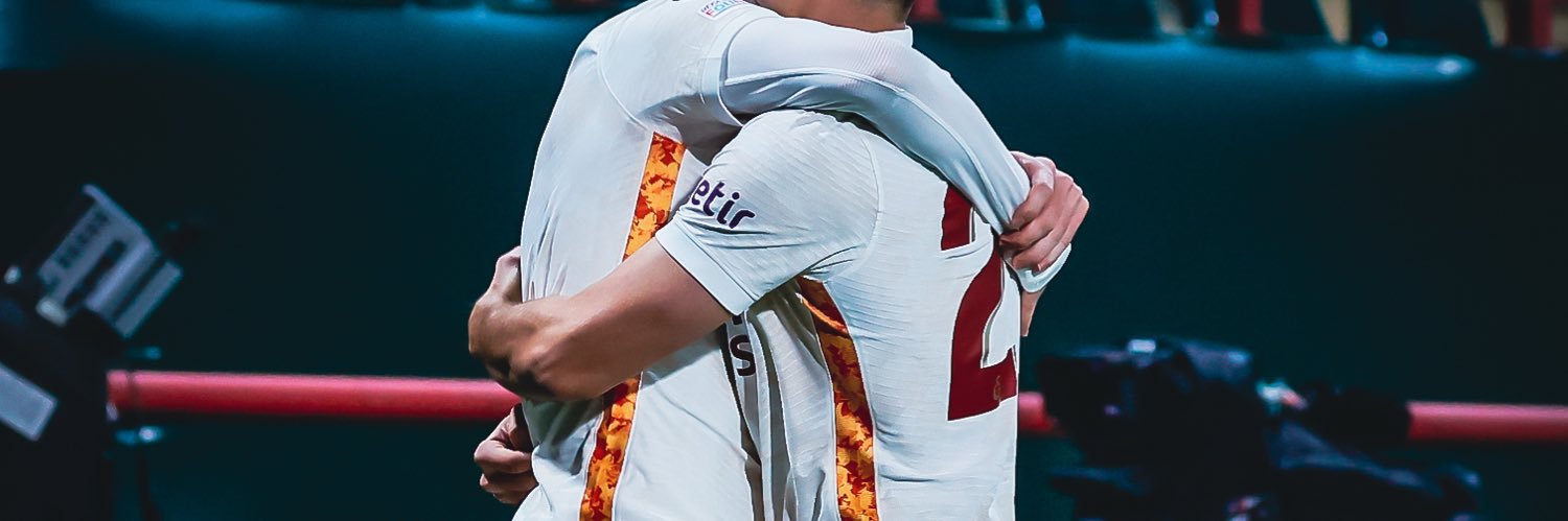 eemcihan's profile banner image