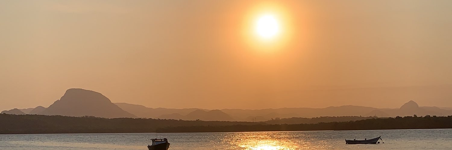 Dienee's profile banner image