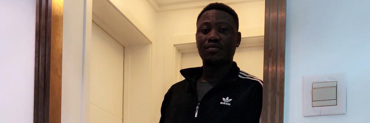 realolayi's profile banner image